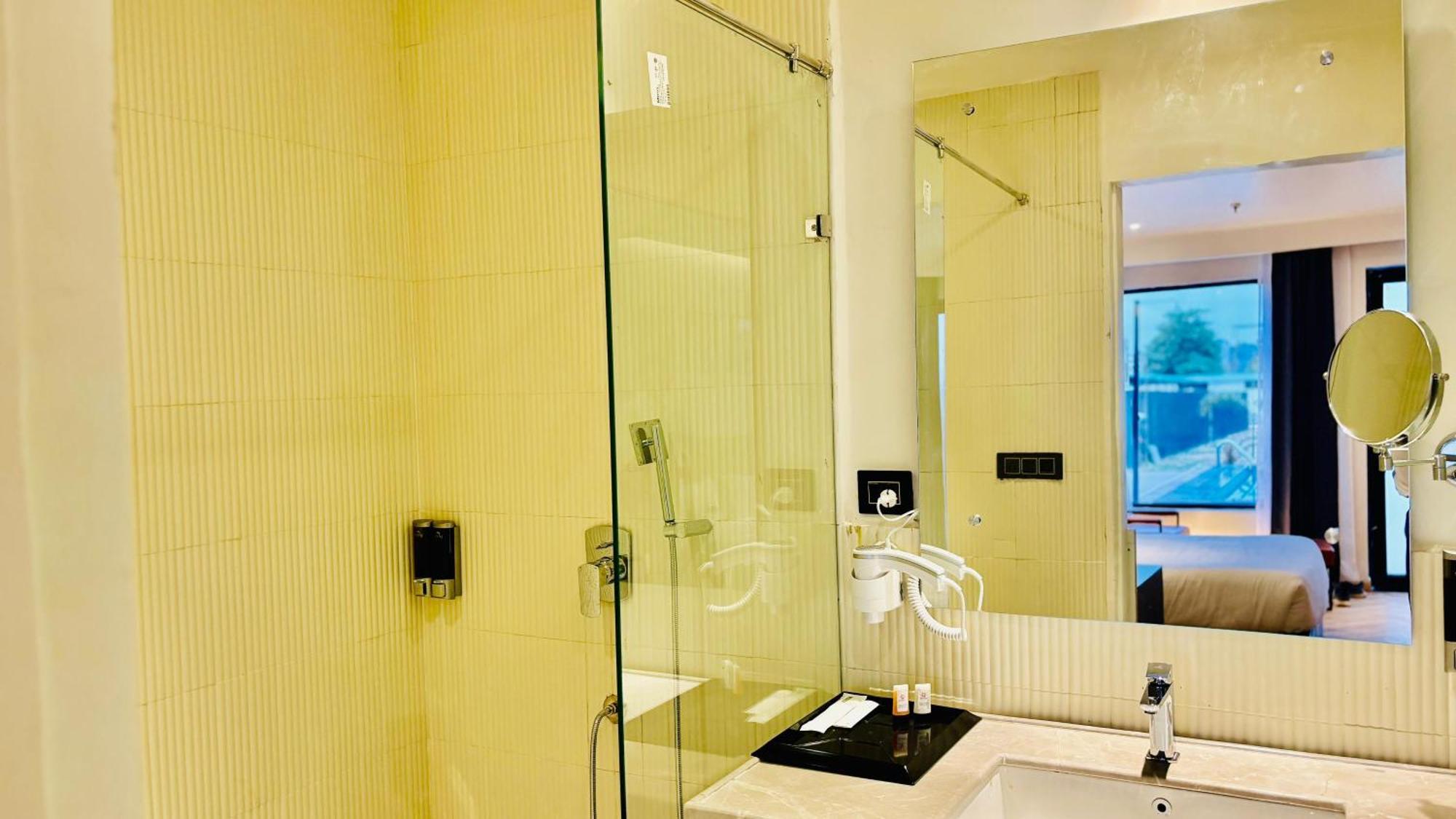Vintclub Resort Lucknow Dış mekan fotoğraf